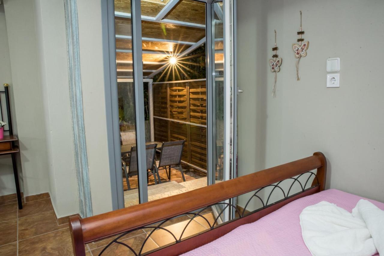 Villa Rafailia โอลิมเปียกี อักติ ภายนอก รูปภาพ